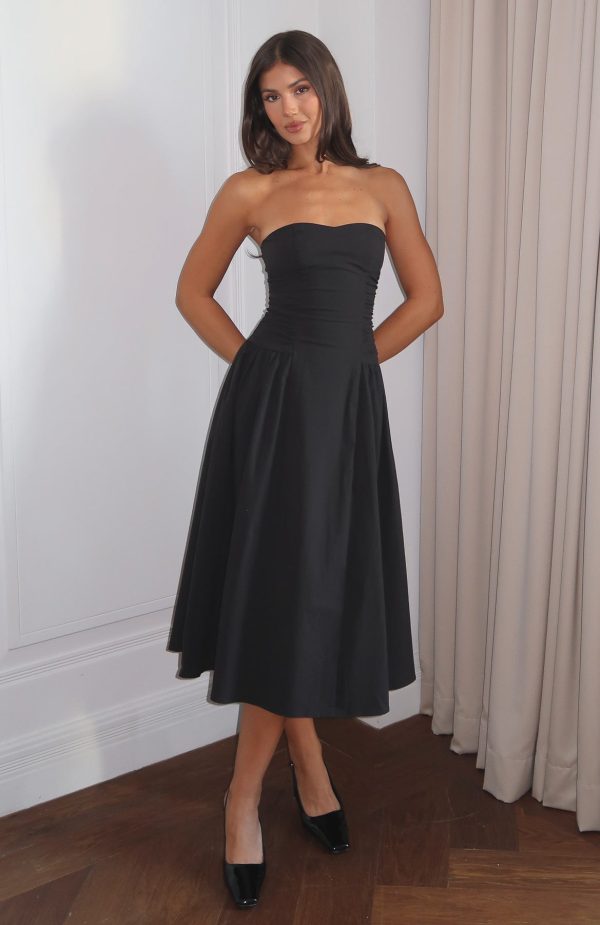 white-fox-rich-in-love-strapless-maxi-dress-black.30.5.25.06
