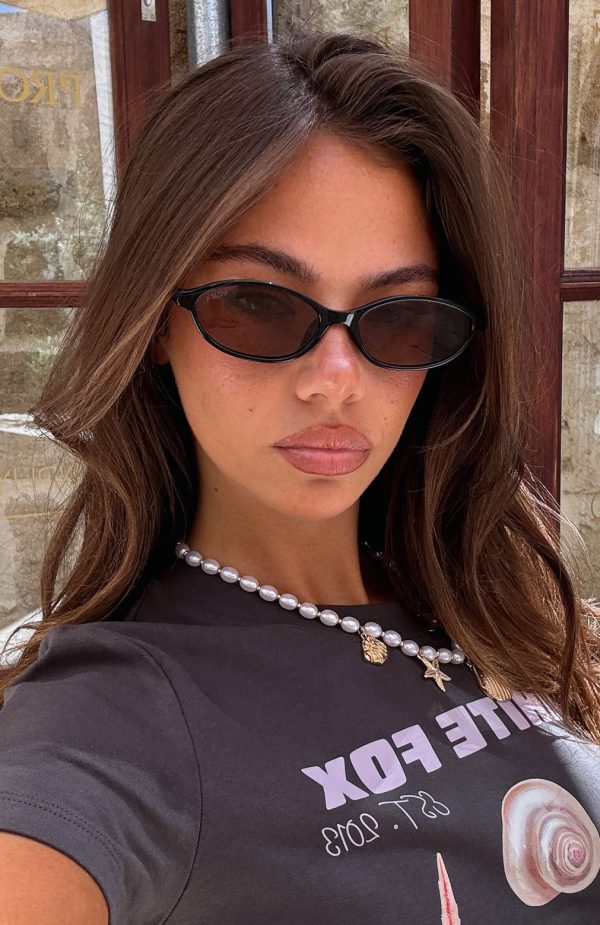 white-fox-robert-sunglasses-dark-chocolate.19.04.25.27