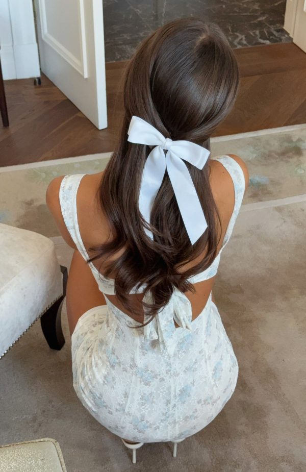 white-fox-sweet-serenity-bow-hair-clip-white.30.5.25.02
