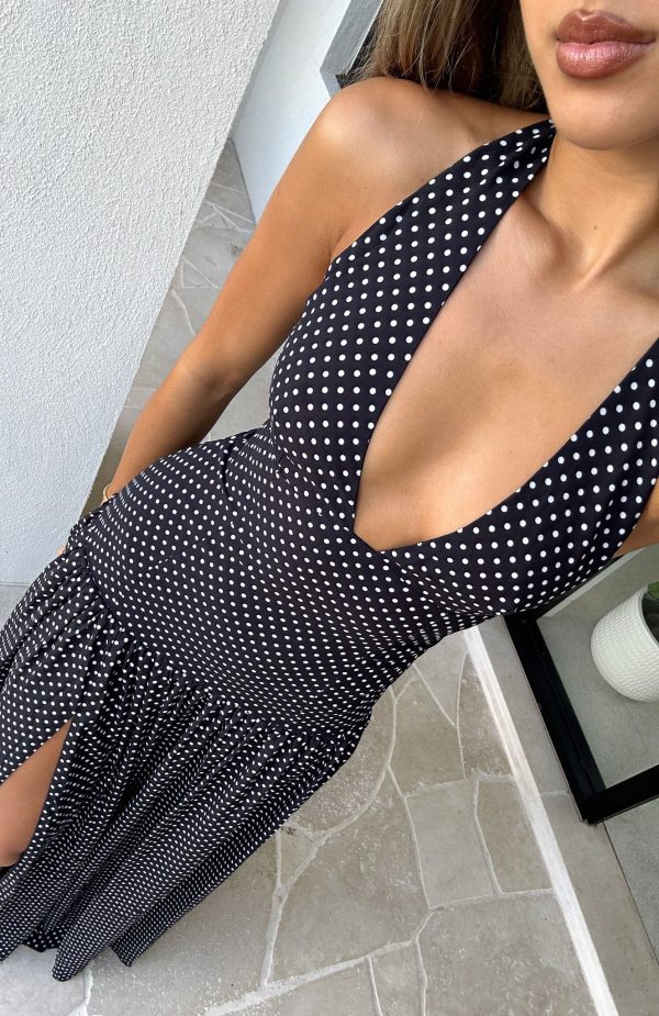 white-fox-sweet-temptation-halter-maxi-dress-white-polka-dot-black-white.24.04.25.10