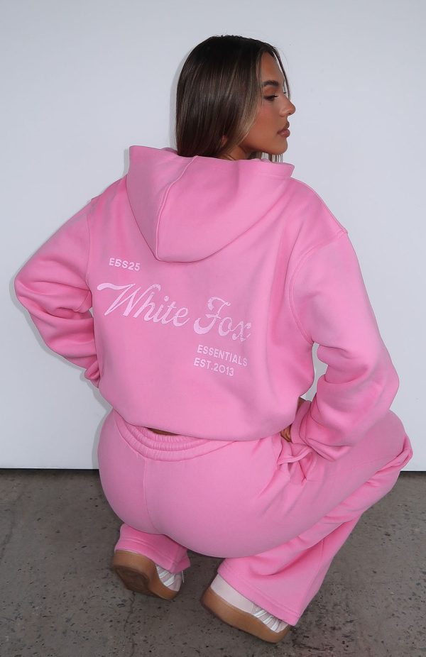 white-fox-the-good-life-back-graphic-oversized-hoodie-the-good-life-wide-leg-sweatpants-pink.29.04.25.5_1