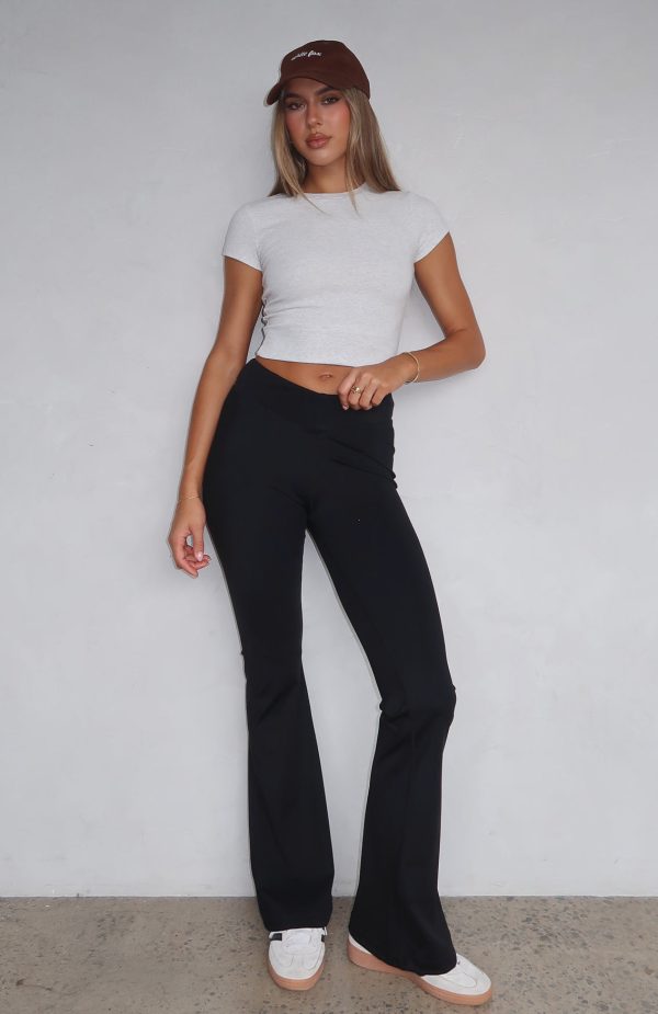 white-fox-the-hard-way-flare-pants-black.29.04.25.3