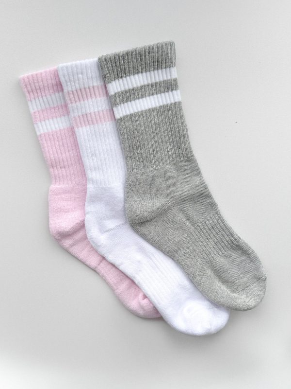 white-fox-wanna-be-close-socks-grey-white-pink.30.4.25.01